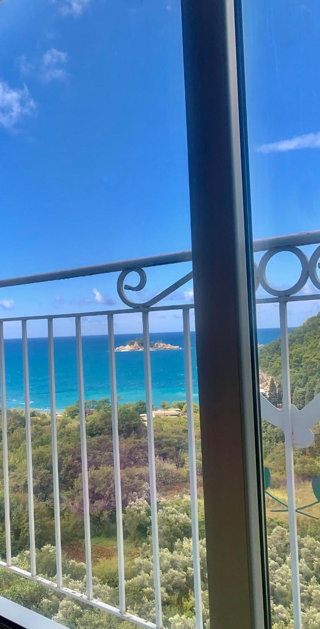 Apartman Lucice Sea View Petrovac